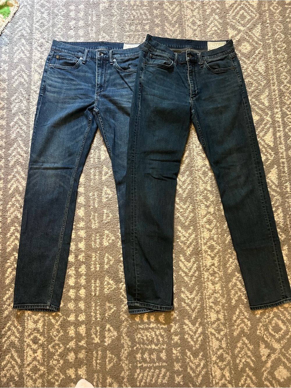 rag & bone 2 pairs Men's Slim fit 2 Straight Jeans size 30x32 (U112)